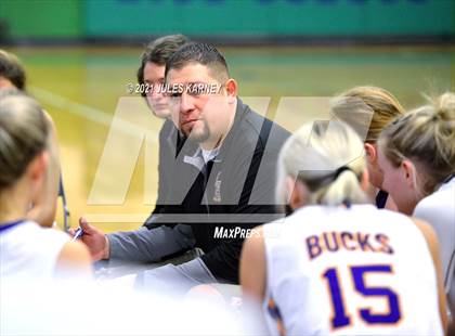 Thumbnail 3 in Southeast Career Tech vs Lowry (Gator Winter Classic) photogallery.