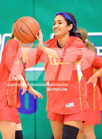 Thumbnail 1 in Southeast Career Tech vs Lowry (Gator Winter Classic) photogallery.