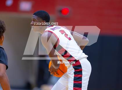 Thumbnail 1 in Houston County vs Warner Robins  photogallery.