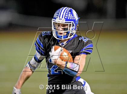 Thumbnail 2 in Southington vs Darien (CIAC Class LL Semifinal) photogallery.