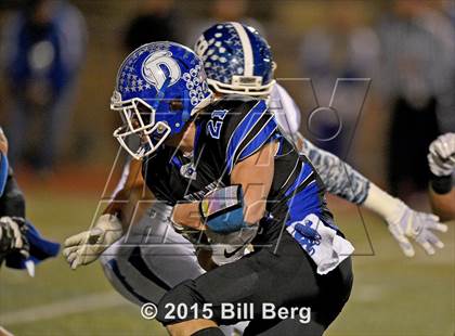 Thumbnail 3 in Southington vs Darien (CIAC Class LL Semifinal) photogallery.