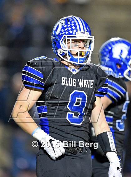 Thumbnail 3 in Southington vs Darien (CIAC Class LL Semifinal) photogallery.