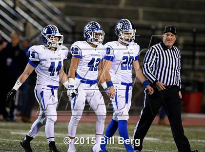 Thumbnail 2 in Southington vs Darien (CIAC Class LL Semifinal) photogallery.