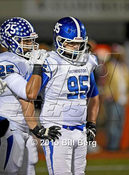 Thumbnail 2 in Southington vs Darien (CIAC Class LL Semifinal) photogallery.