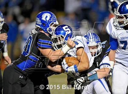 Thumbnail 3 in Southington vs Darien (CIAC Class LL Semifinal) photogallery.