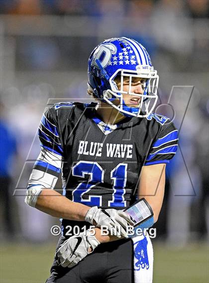 Thumbnail 2 in Southington vs Darien (CIAC Class LL Semifinal) photogallery.