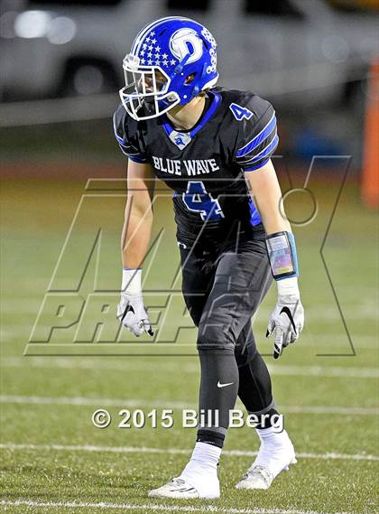 Thumbnail 2 in Southington vs Darien (CIAC Class LL Semifinal) photogallery.