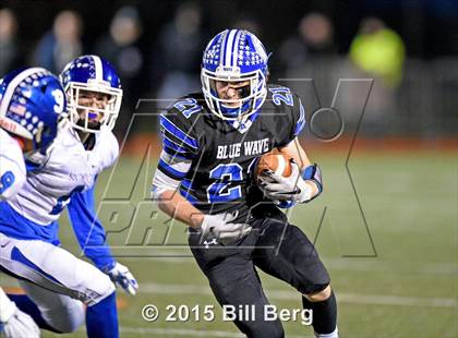 Thumbnail 3 in Southington vs Darien (CIAC Class LL Semifinal) photogallery.