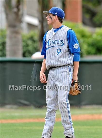 Thumbnail 3 in Bingham vs. St. Francis (Hard 9 National Classic) photogallery.
