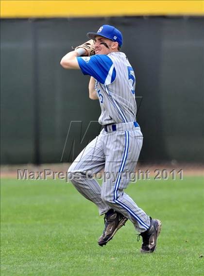 Thumbnail 3 in Bingham vs. St. Francis (Hard 9 National Classic) photogallery.