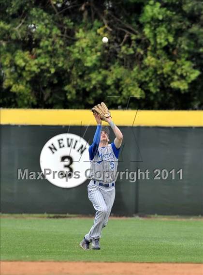 Thumbnail 3 in Bingham vs. St. Francis (Hard 9 National Classic) photogallery.