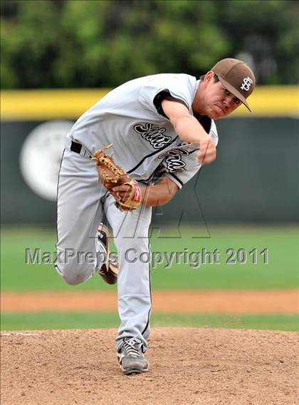 Thumbnail 3 in Bingham vs. St. Francis (Hard 9 National Classic) photogallery.