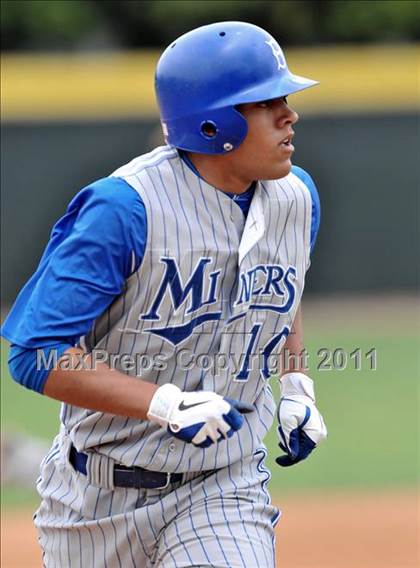 Thumbnail 1 in Bingham vs. St. Francis (Hard 9 National Classic) photogallery.