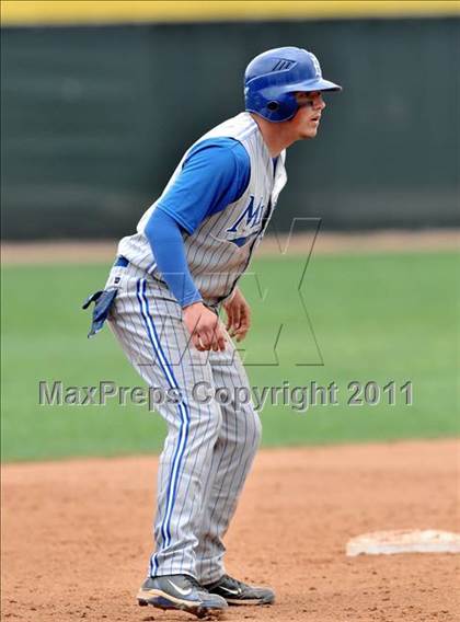 Thumbnail 2 in Bingham vs. St. Francis (Hard 9 National Classic) photogallery.