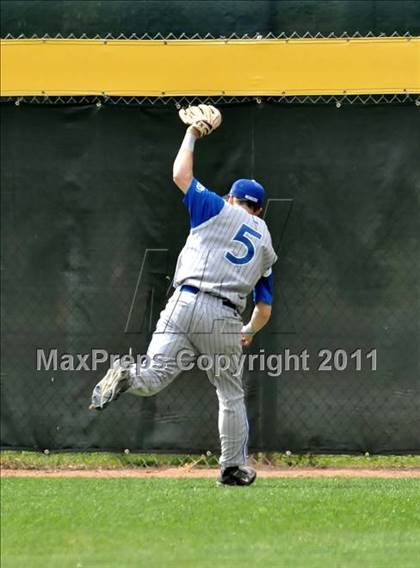 Thumbnail 1 in Bingham vs. St. Francis (Hard 9 National Classic) photogallery.