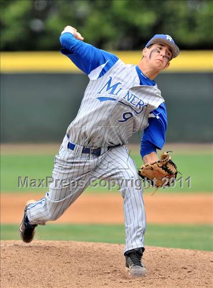 Thumbnail 1 in Bingham vs. St. Francis (Hard 9 National Classic) photogallery.