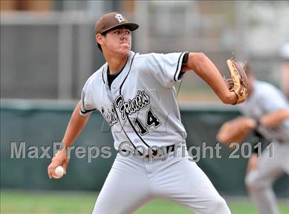 Thumbnail 3 in Bingham vs. St. Francis (Hard 9 National Classic) photogallery.