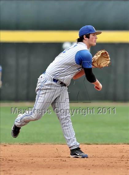 Thumbnail 3 in Bingham vs. St. Francis (Hard 9 National Classic) photogallery.
