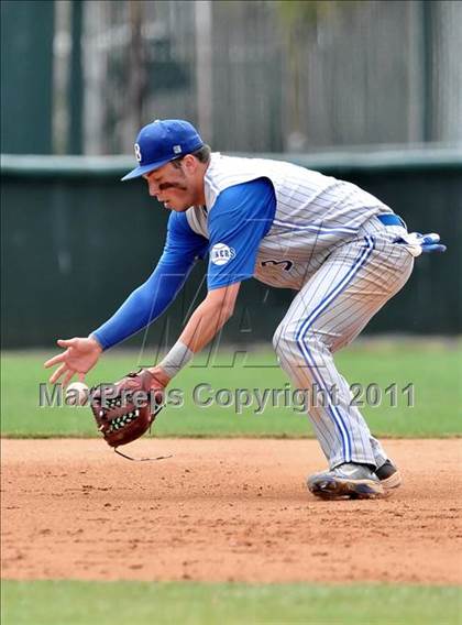 Thumbnail 2 in Bingham vs. St. Francis (Hard 9 National Classic) photogallery.