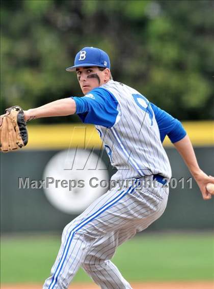 Thumbnail 2 in Bingham vs. St. Francis (Hard 9 National Classic) photogallery.