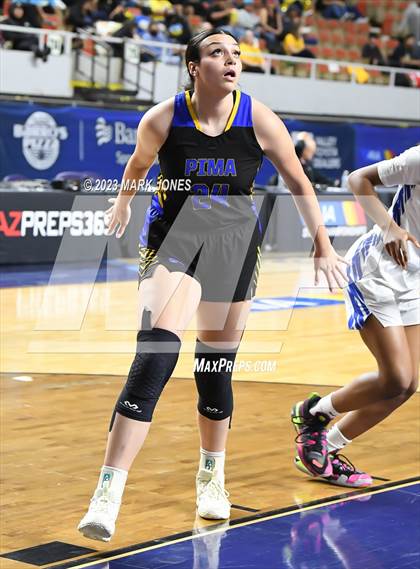 Thumbnail 1 in Pima vs. Phoenix Country Day (AIA 2A Final) photogallery.