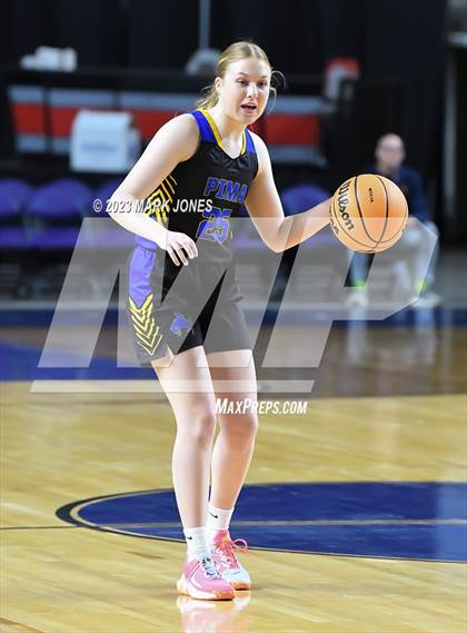 Thumbnail 1 in Pima vs. Phoenix Country Day (AIA 2A Final) photogallery.