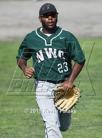 Thumbnail 2 in Northwest Catholic vs. Morgan (CIAC Class S Final) photogallery.