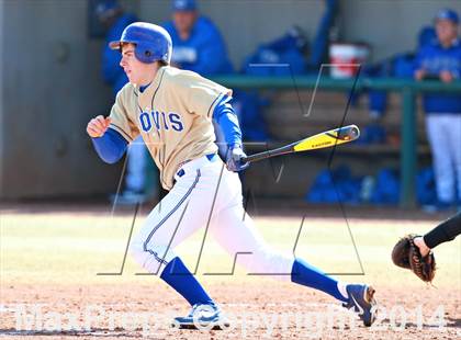 Thumbnail 1 in Clovis vs. Gainesville (National High School Invitational) photogallery.