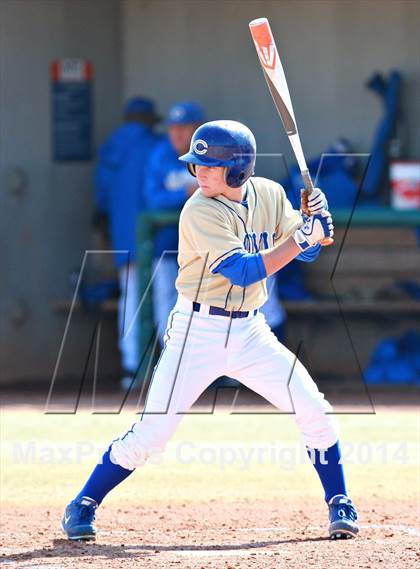 Thumbnail 1 in Clovis vs. Gainesville (National High School Invitational) photogallery.