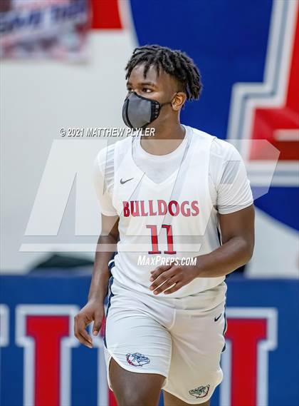 Thumbnail 3 in Terry Sanford vs. Northwood (NCHSAA 3A - Third Round) photogallery.