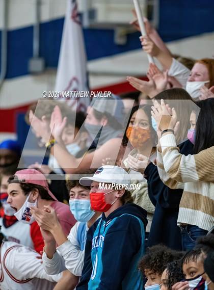 Thumbnail 2 in Terry Sanford vs. Northwood (NCHSAA 3A - Third Round) photogallery.