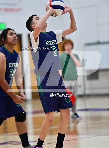 Thumbnail 1 in Denver South vs Kennedy photogallery.