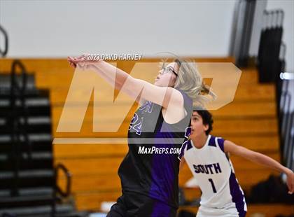 Thumbnail 1 in Denver South vs Kennedy photogallery.
