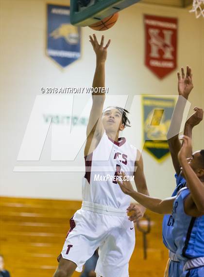 Thumbnail 2 in  Trinity Christian vs Panther Creek (Hoops and Dreams Showcase) photogallery.