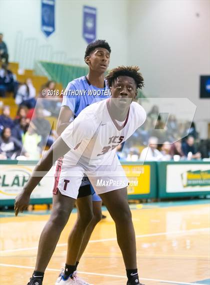 Thumbnail 1 in  Trinity Christian vs Panther Creek (Hoops and Dreams Showcase) photogallery.