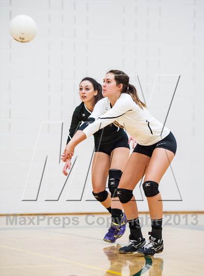 Thumbnail 1 in Douglas County vs. Skyline (Smoky Hill Buff Classic) photogallery.