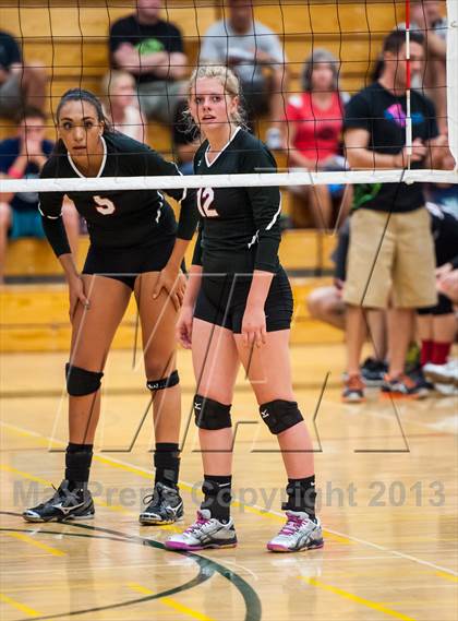 Thumbnail 3 in Douglas County vs. Skyline (Smoky Hill Buff Classic) photogallery.