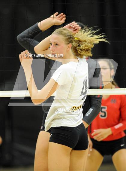 Thumbnail 1 in Mater Dei @ Foothill photogallery.