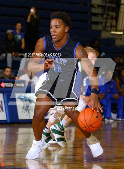 Thumbnail 2 in Godby vs. ThunderRidge (Tarkanian Classic) photogallery.
