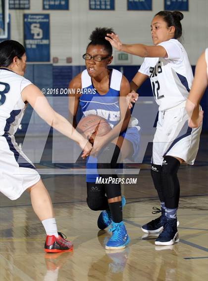 Thumbnail 1 in Alta Loma vs. Gabrielino (Shereise Edmonds Memorial Tournament) photogallery.