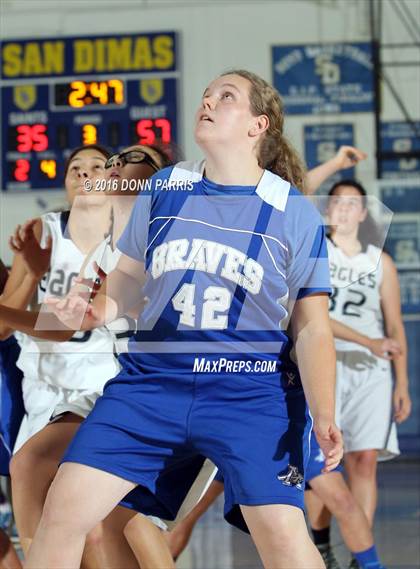 Thumbnail 2 in Alta Loma vs. Gabrielino (Shereise Edmonds Memorial Tournament) photogallery.