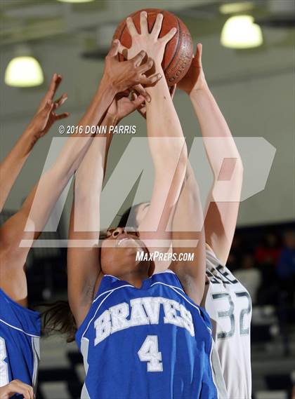 Thumbnail 1 in Alta Loma vs. Gabrielino (Shereise Edmonds Memorial Tournament) photogallery.
