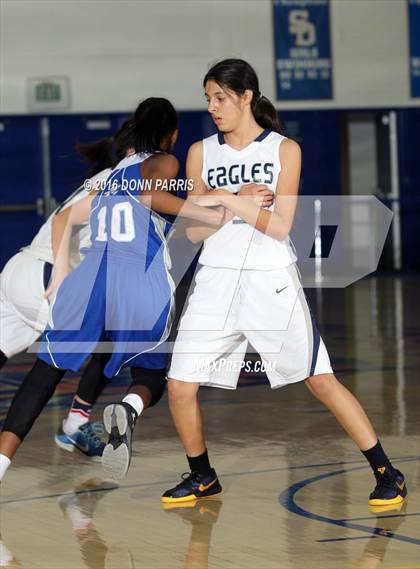 Thumbnail 2 in Alta Loma vs. Gabrielino (Shereise Edmonds Memorial Tournament) photogallery.