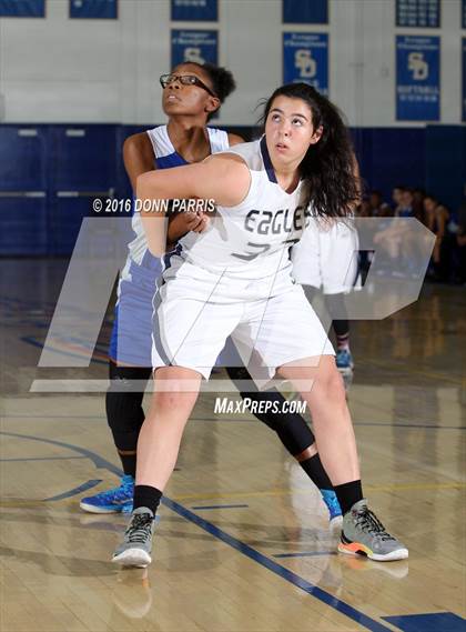 Thumbnail 1 in Alta Loma vs. Gabrielino (Shereise Edmonds Memorial Tournament) photogallery.
