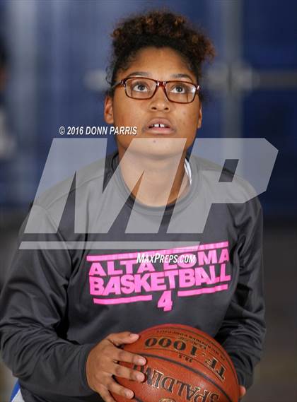 Thumbnail 2 in Alta Loma vs. Gabrielino (Shereise Edmonds Memorial Tournament) photogallery.