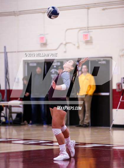 Thumbnail 3 in Valhalla vs. Millbrook (NYSPHSAA Class C Regional Semifinal) photogallery.