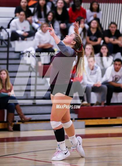 Thumbnail 2 in Valhalla vs. Millbrook (NYSPHSAA Class C Regional Semifinal) photogallery.