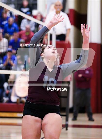 Thumbnail 2 in Valhalla vs. Millbrook (NYSPHSAA Class C Regional Semifinal) photogallery.