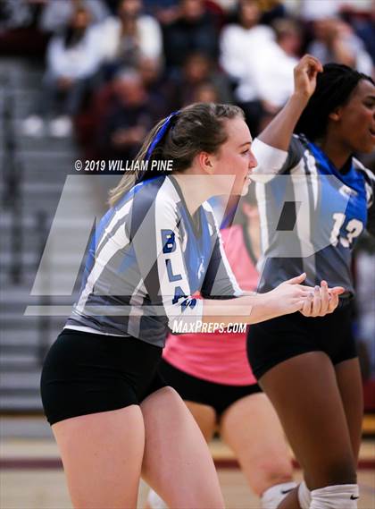 Thumbnail 3 in Valhalla vs. Millbrook (NYSPHSAA Class C Regional Semifinal) photogallery.