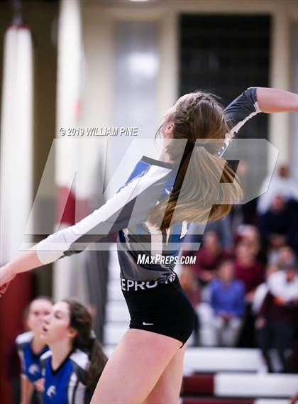 Thumbnail 3 in Valhalla vs. Millbrook (NYSPHSAA Class C Regional Semifinal) photogallery.